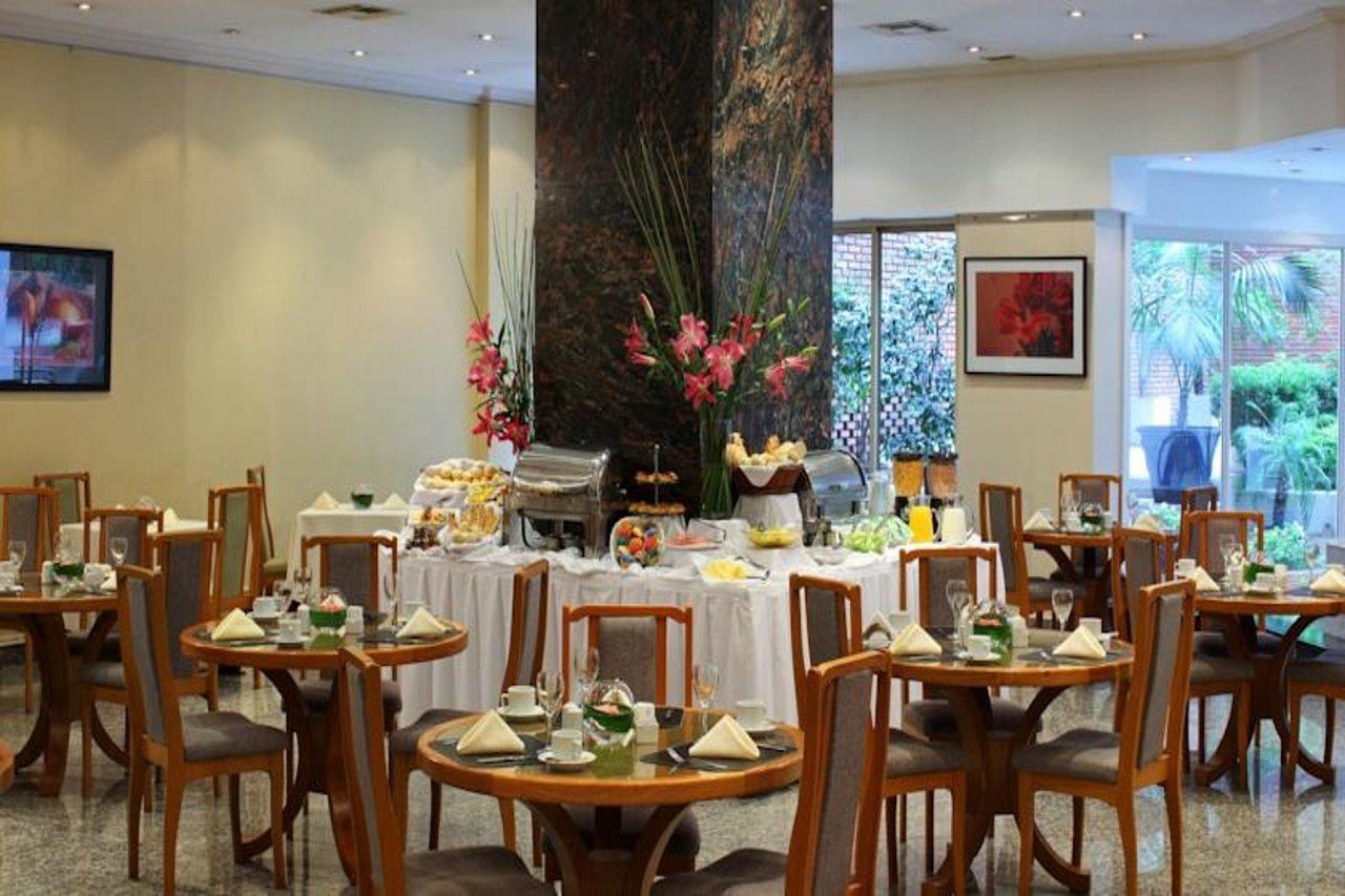 Hotel Etoile Buenos Aires Restaurant foto